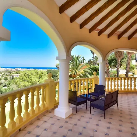Вилла Villa Belvedere Дения