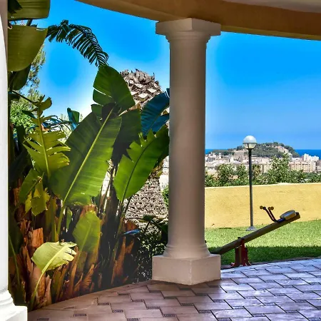 Вилла Villa Belvedere Дения